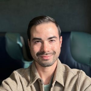 Meet your Posher, Nicholas